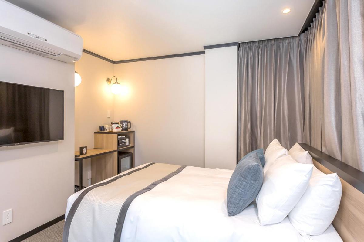 Hotel Bampky Токио Экстерьер фото