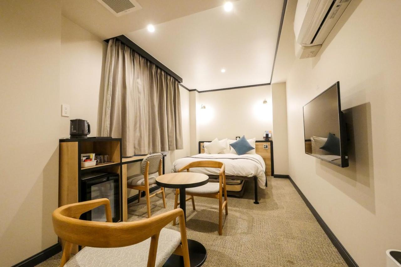 Hotel Bampky Токио Экстерьер фото